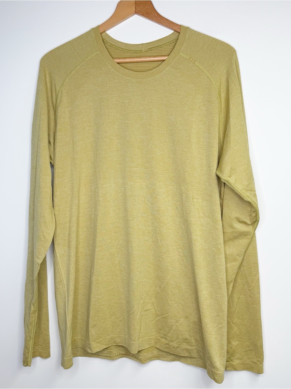 LULULEMON AGLD/DWGN Yellow Green Metal Vent‎ Tech LS 2.0 Top Shirt Men's Large